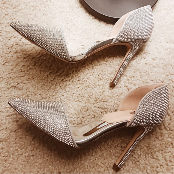 Windsor Heels. - Picture 2 of 4